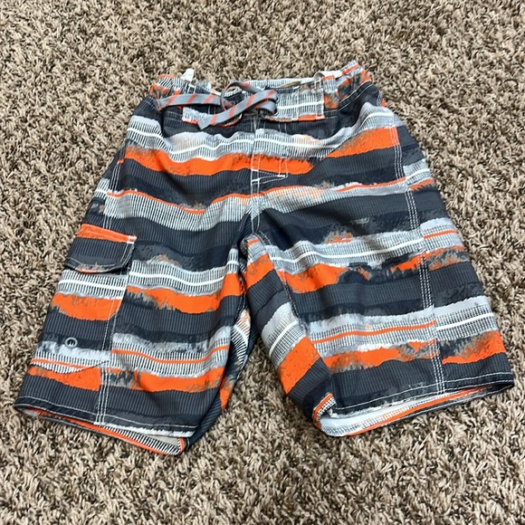 L.L BEAN swim trunk bundle - Picture 5 of 8